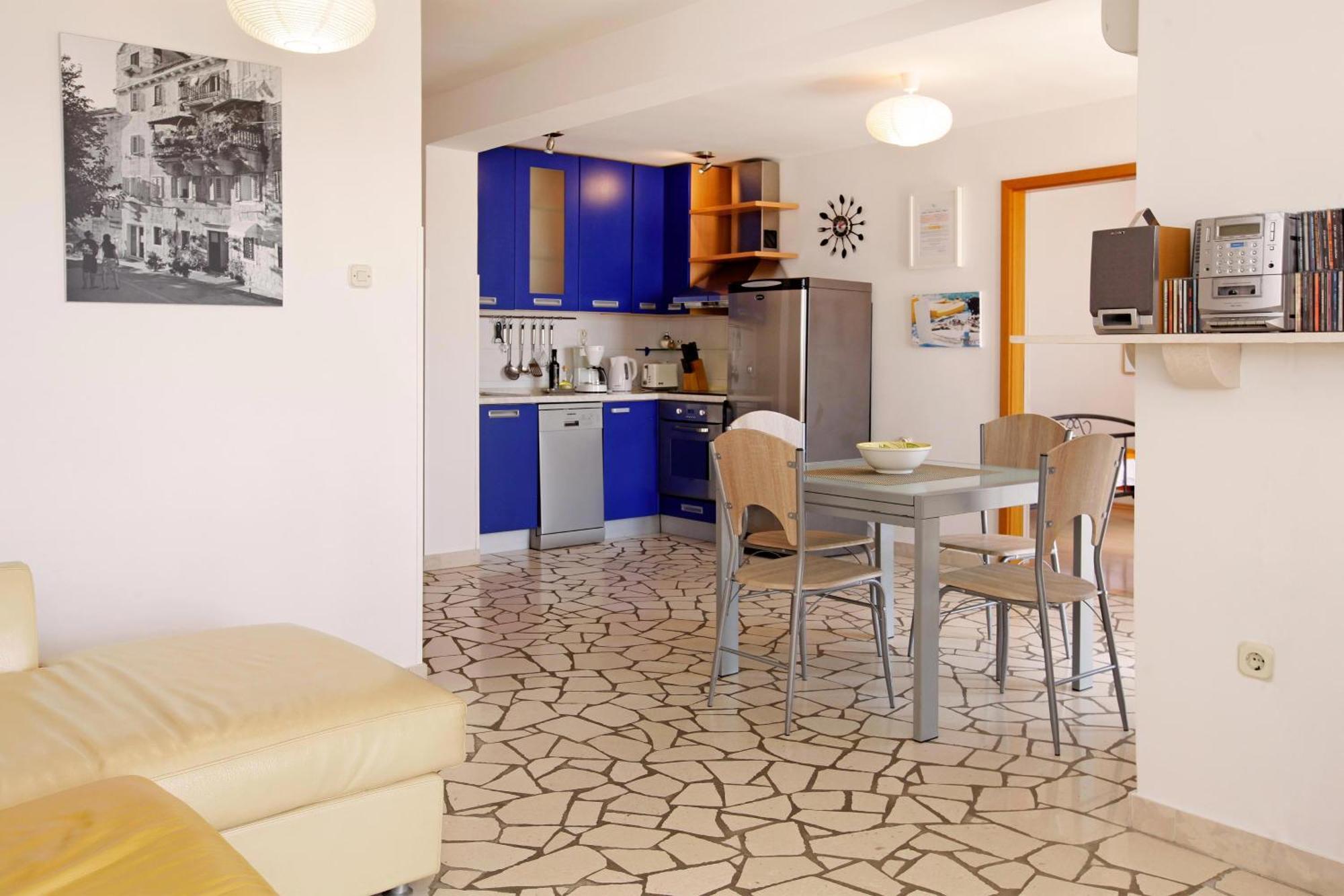 Apartments Mel Бол Екстериор снимка