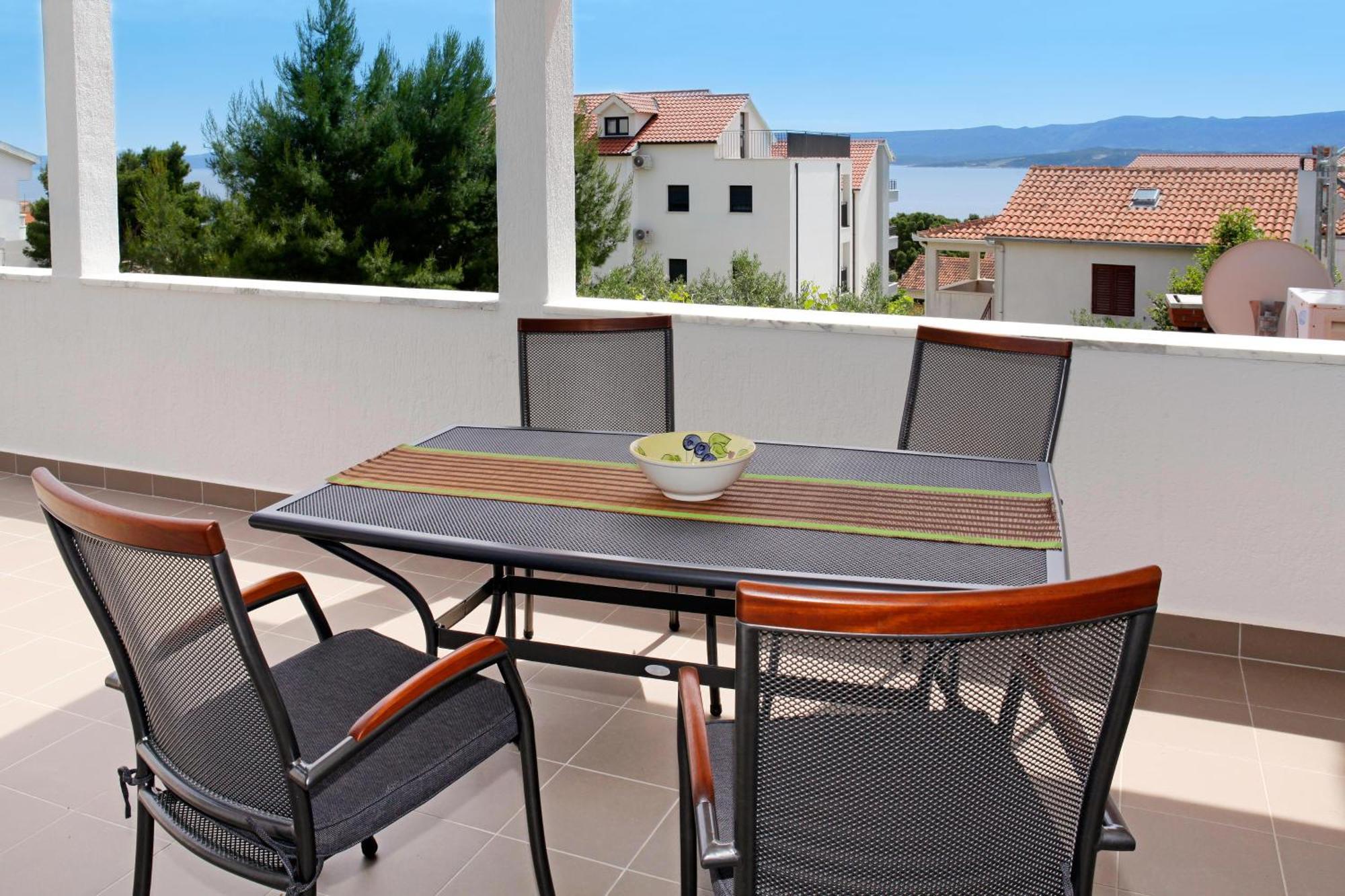 Apartments Mel Бол Екстериор снимка