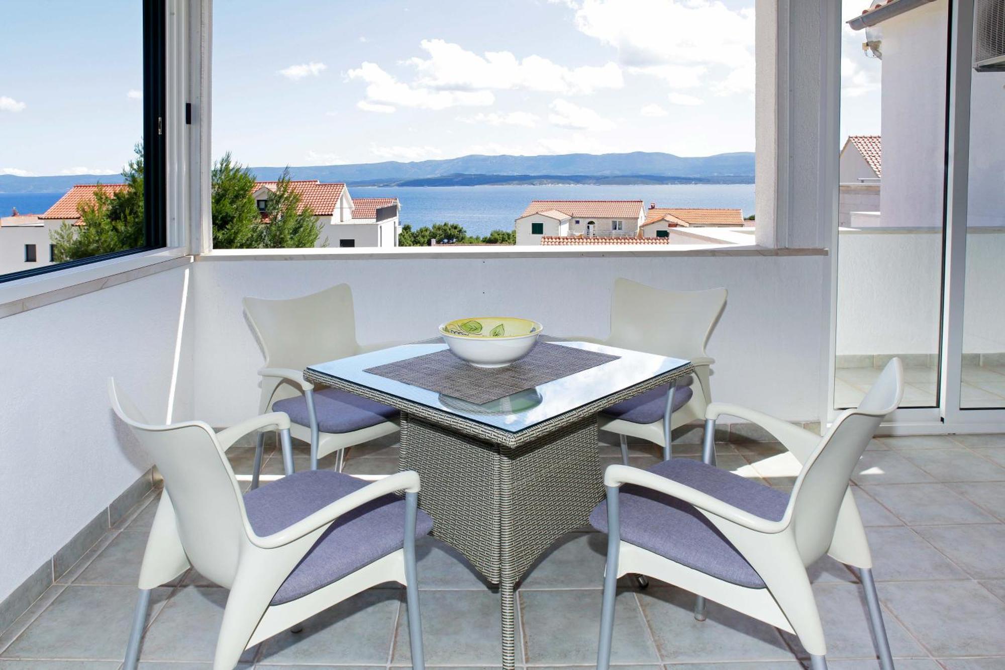 Apartments Mel Бол Екстериор снимка