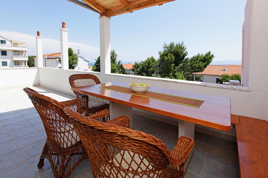 Apartments Mel Бол Стая снимка